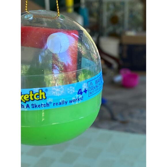 VTG Mini Etch A Sketch Holiday Ornament Unopened 2005 Ohio Art Co. NIP - Picture 7 of 11